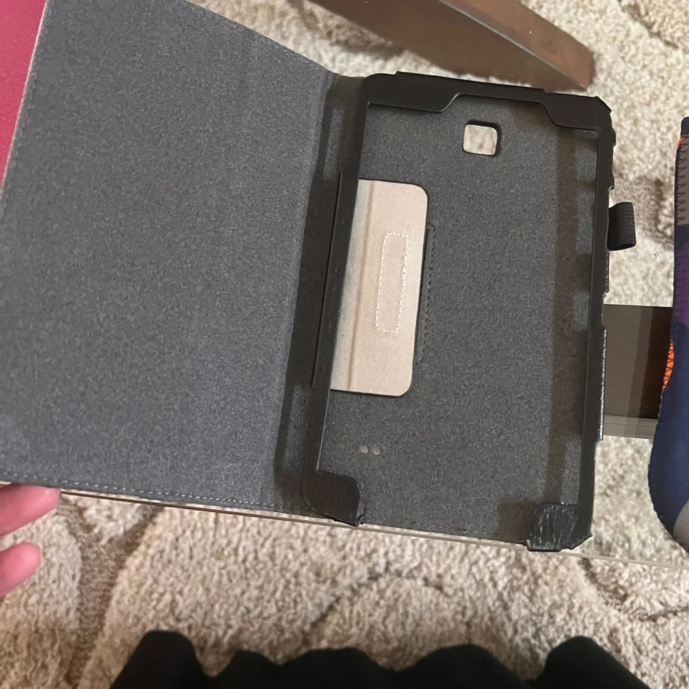 These are Ipad or kindle mini covers. The sleeve is neoprene.